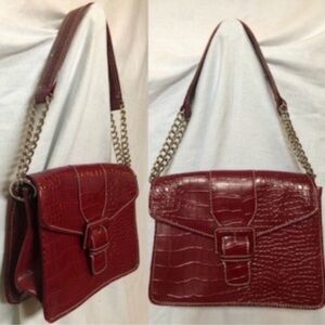 Liz Claiborne Accessories Women’s Red Faux Alligator Purse Handbag Silver Chain